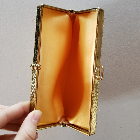 Vintage Clutch Beautiful Style Purse/Bag - Picture 5 of 7